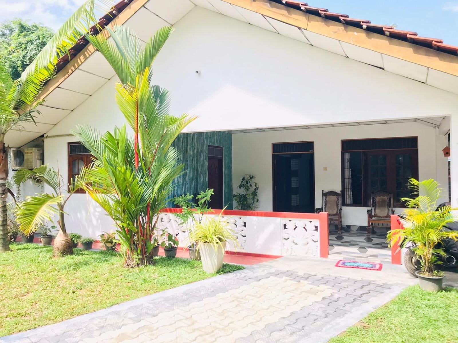 Family Villa Mirissa Zewnętrze zdjęcie